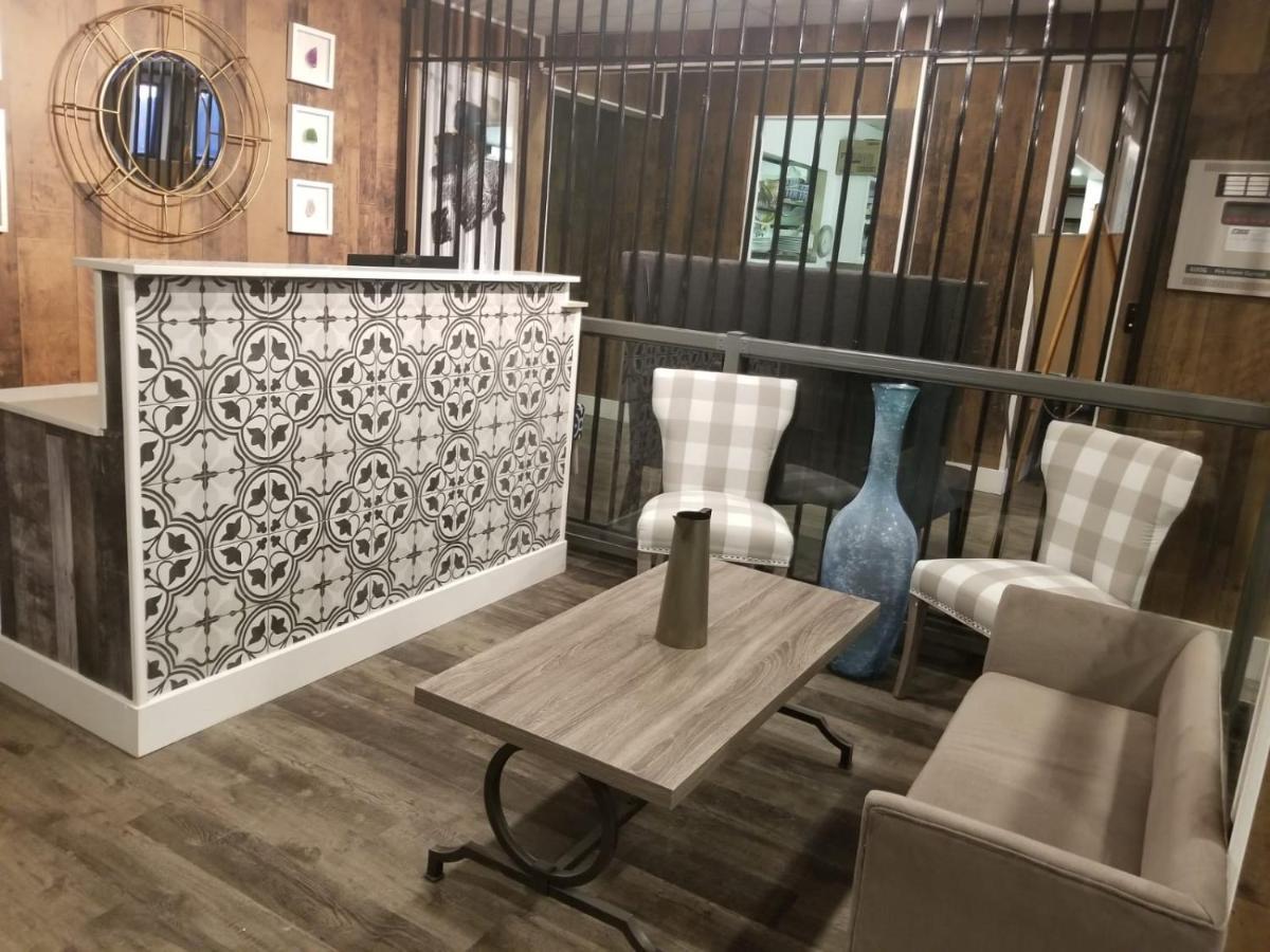 7 Day'S Hotel Lamont Zewnętrze zdjęcie