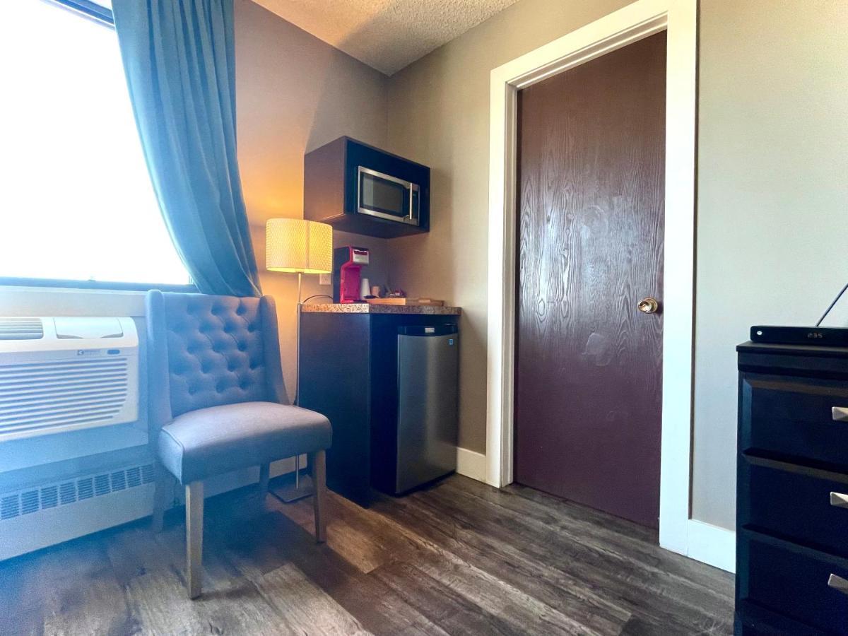 7 Day'S Hotel Lamont Zewnętrze zdjęcie